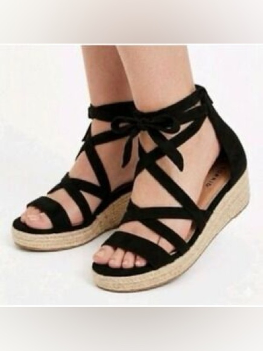 (NEW) Torrid Strappy Ankle Flarform Sandals